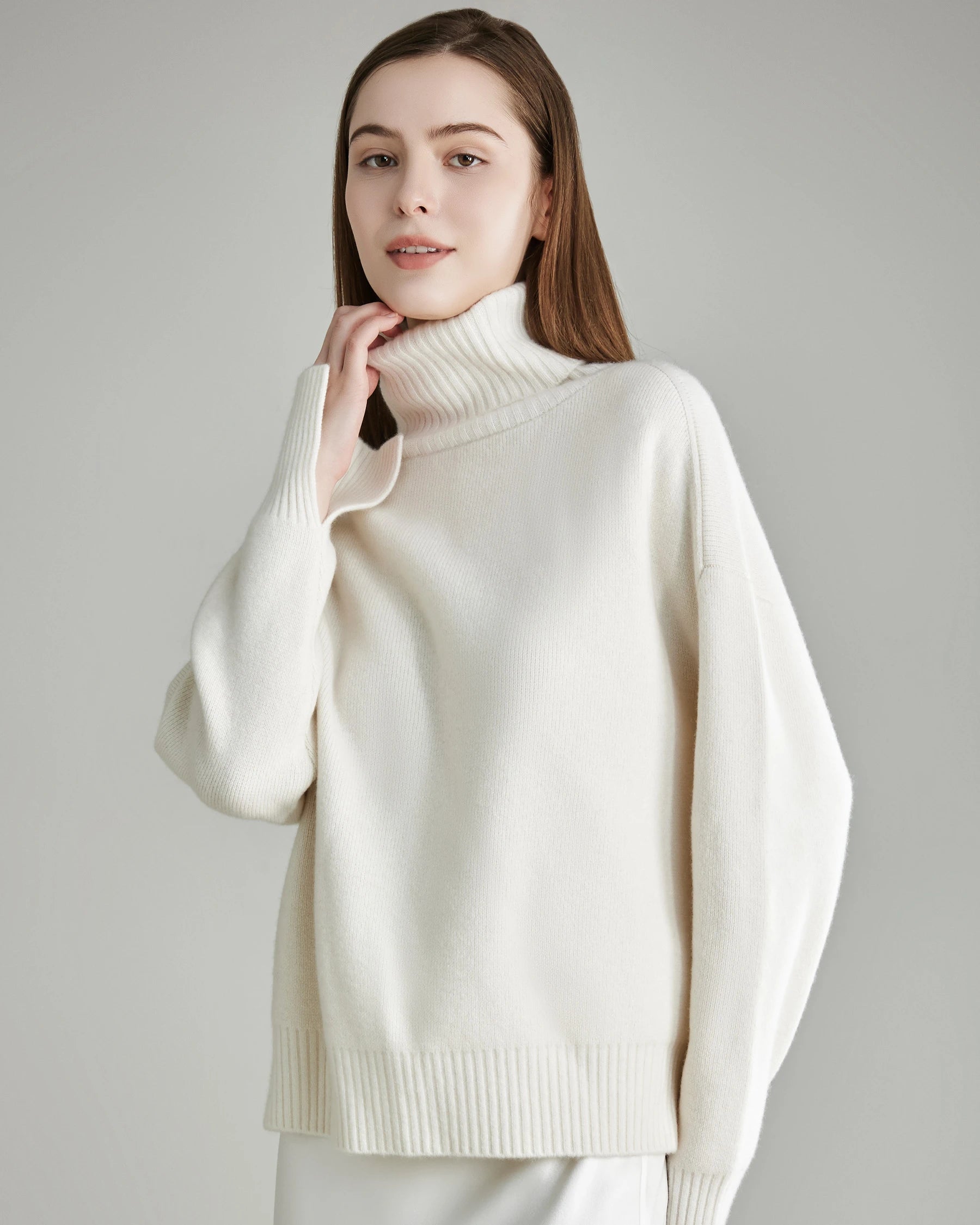 Oversized Turtle Neck Cashmere Sweater