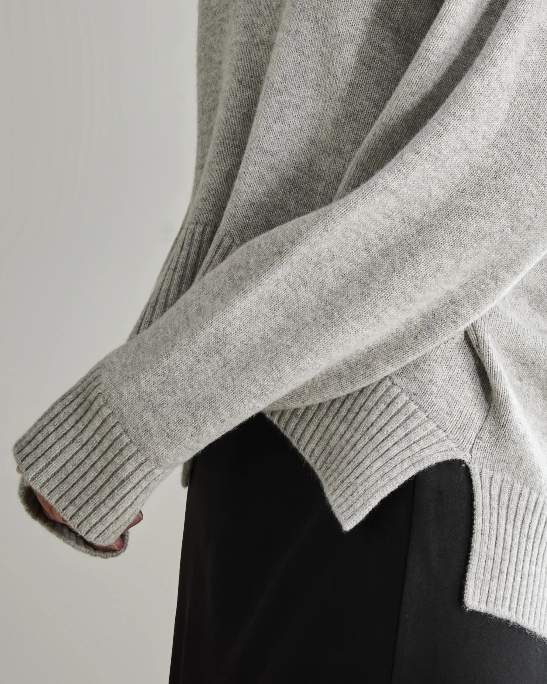 Oversized V-Neck Cashmere Sweater